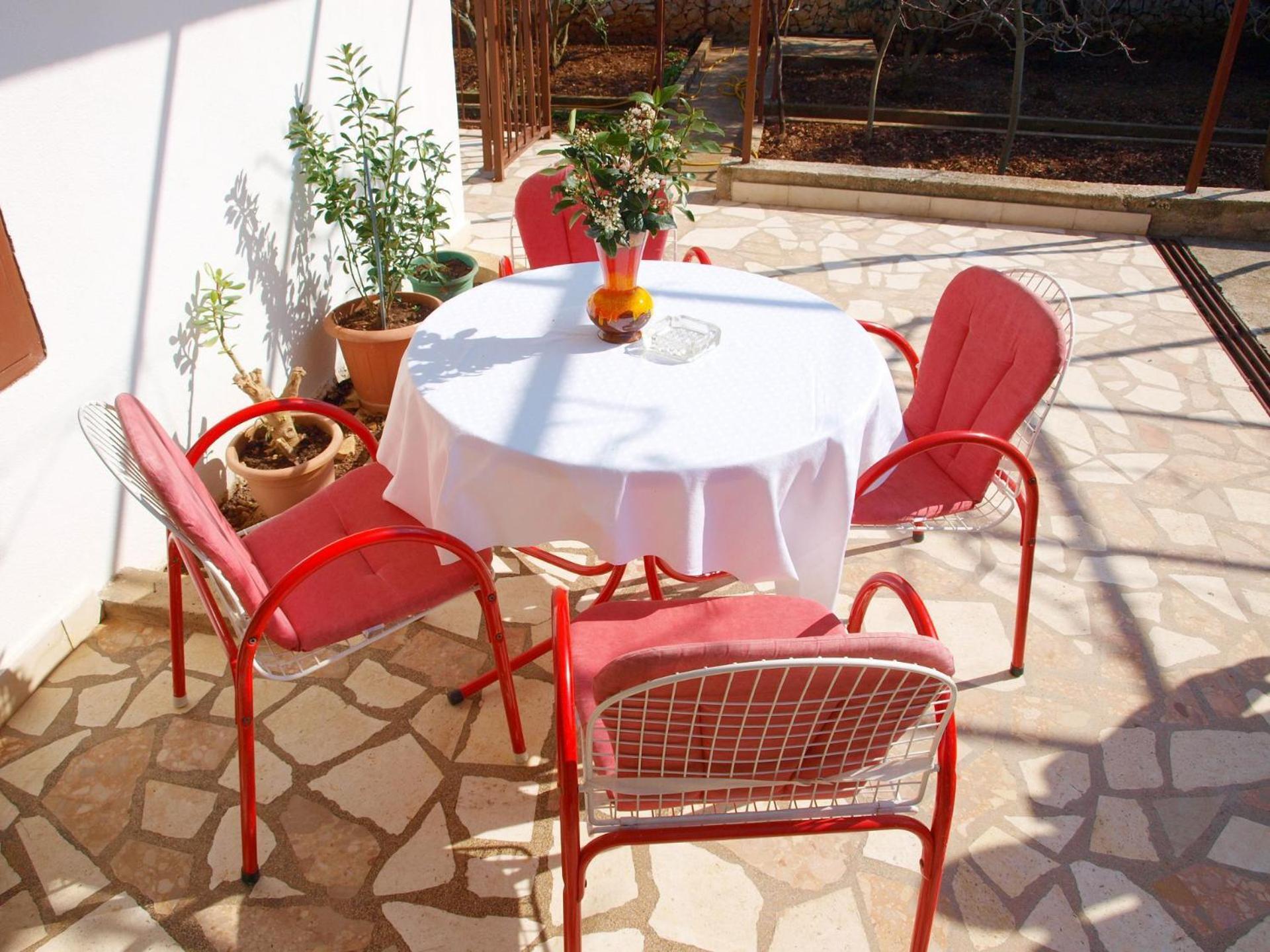 Apartments Mirja - 100M From The Beach & Parking Trogir Bagian luar foto