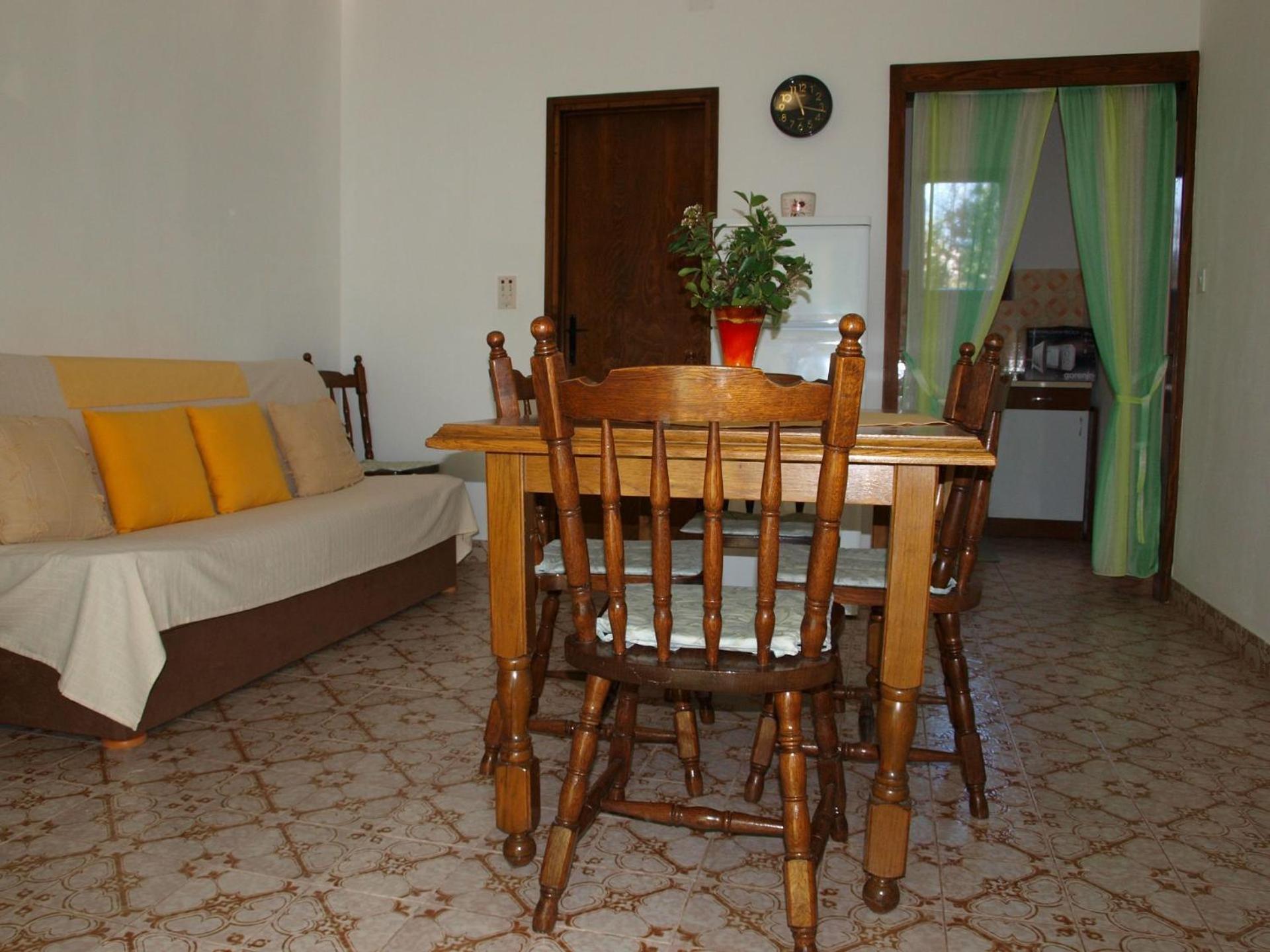 Apartments Mirja - 100M From The Beach & Parking Trogir Bagian luar foto